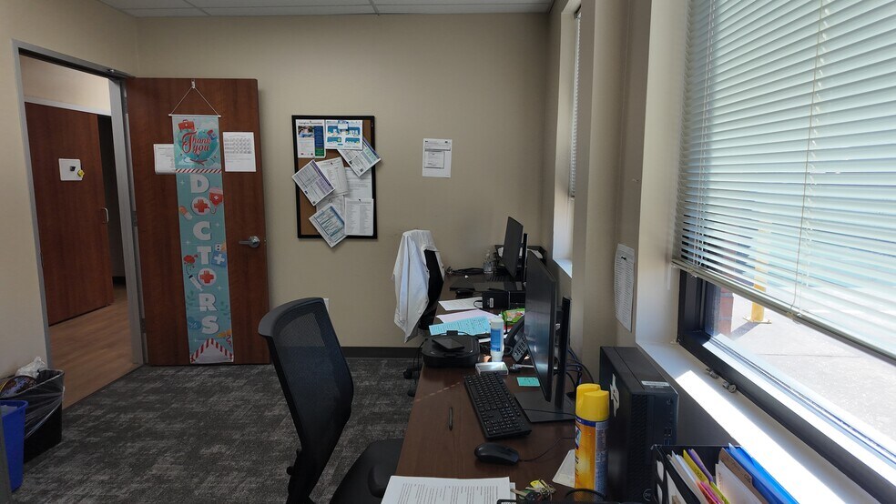 More Photos Of 2401 FM 646, Dickinson Medical For Sale