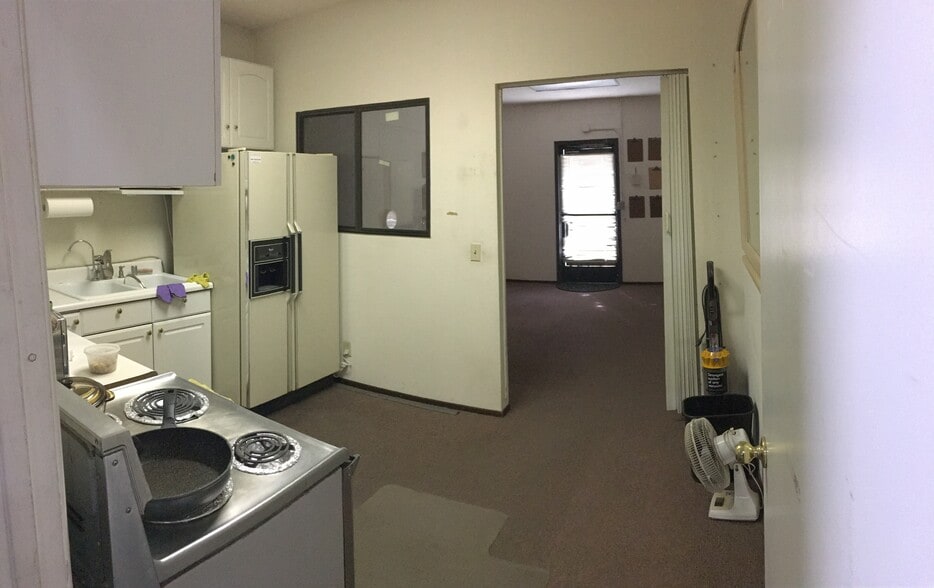 More Photos Of 1980-1982 Stone Ave, San Jose Manufacturing For Sale