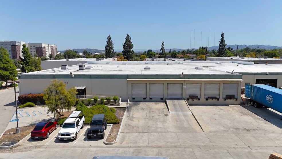 Primary Photo Of 13725-13731 Proctor Ave, City of Industry Warehouse For Lease