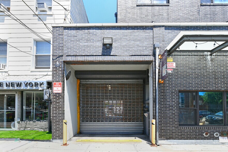 More Photos Of 60-11 39th Ave, Woodside Apartments For Sale