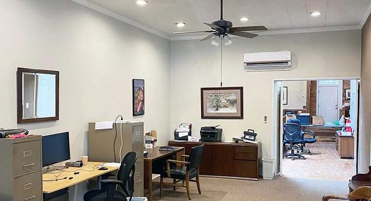 More Photos Of 151 Baker St, Emporia Office Residential For Sale