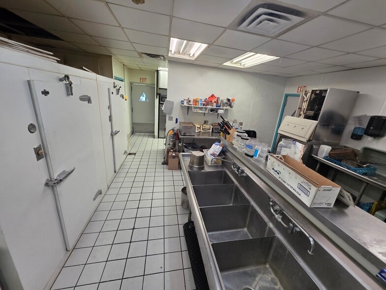 More Photos Of 51 W Water St, Markesan Restaurant For Sale