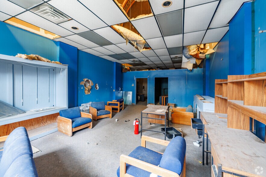 More Photos Of 31-33 Chenango St, Binghamton General Retail For Sale