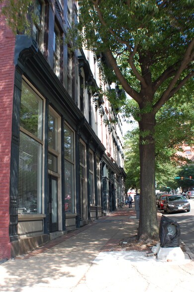 More Photos Of 1309-1317 E Main St, Richmond Apartments For Lease