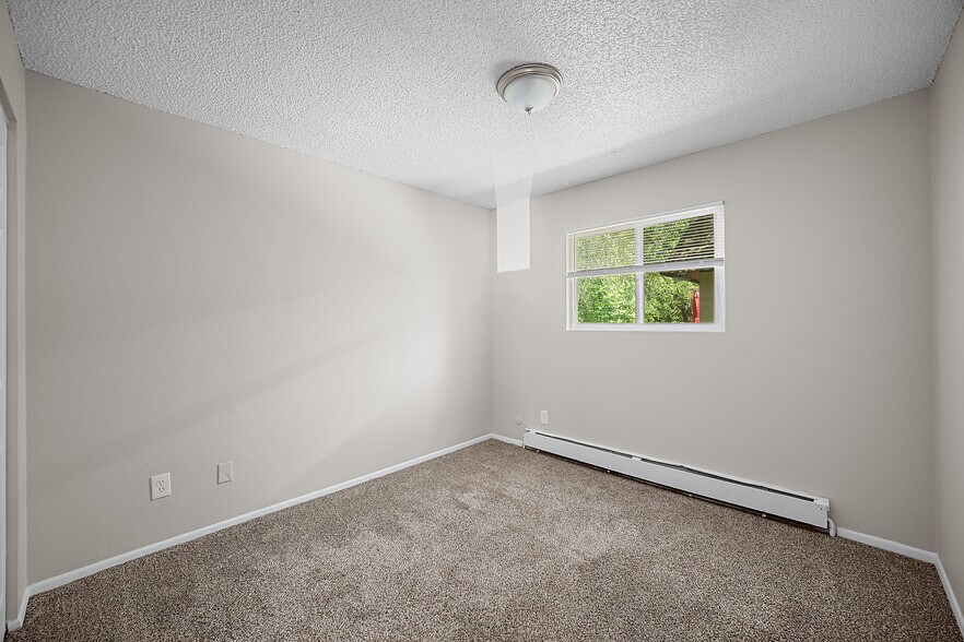 More Photos Of 340 Gahart Dr, Colorado Springs Apartments For Sale