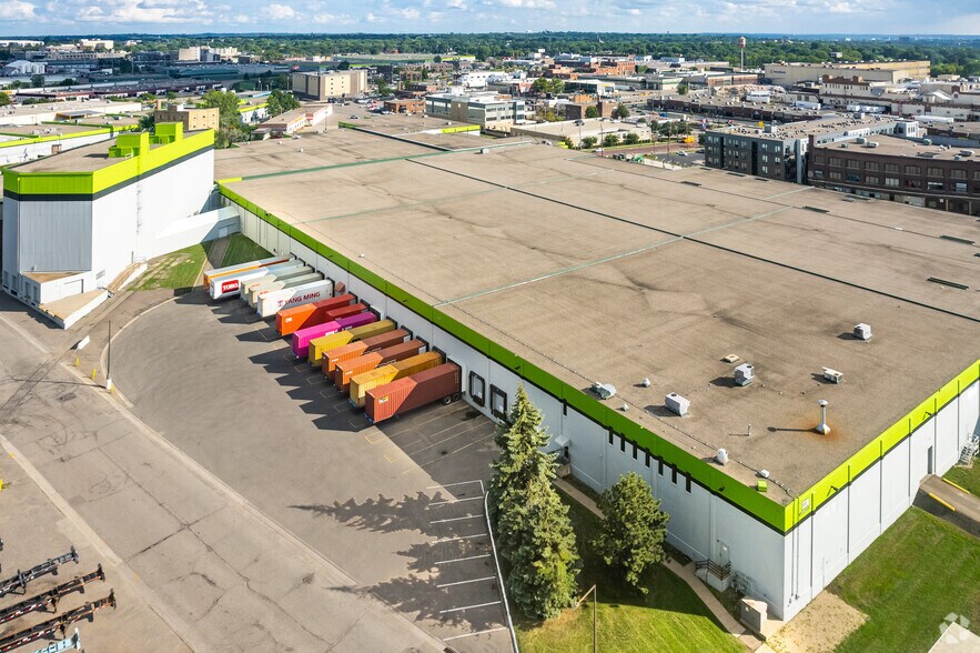More Photos Of 2228 Territorial Rd, Saint Paul Distribution For Lease