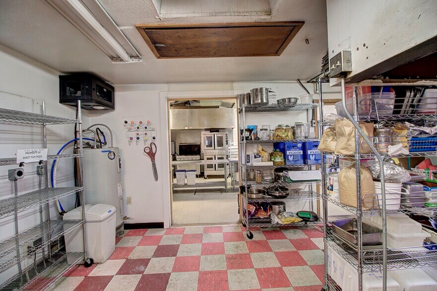 More Photos Of 700 9th St W, Columbia Falls Restaurant For Sale