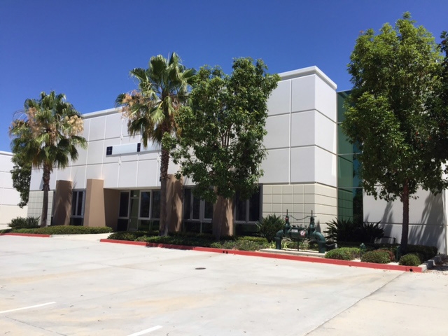 Primary Photo Of 3913 Oceanic Dr, Oceanside Light Manufacturing For Lease