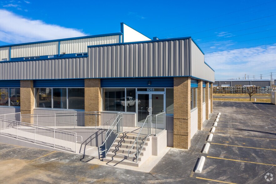 More Photos Of 8251 Eastgate Blvd, Mount Juliet Distribution For Lease