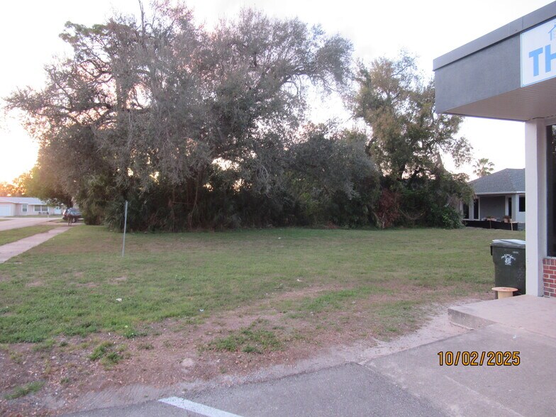 More Photos Of 1925 Suwanee Ave, Fort Myers Land For Sale