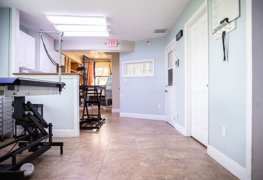 More Photos Of 2826 Santa Barbara Blvd, Cape Coral Freestanding For Sale