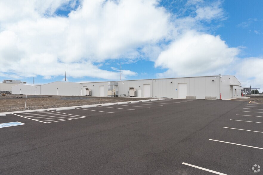 More Photos Of 7897 Randolph Rd NE, Moses Lake Manufacturing For Sale