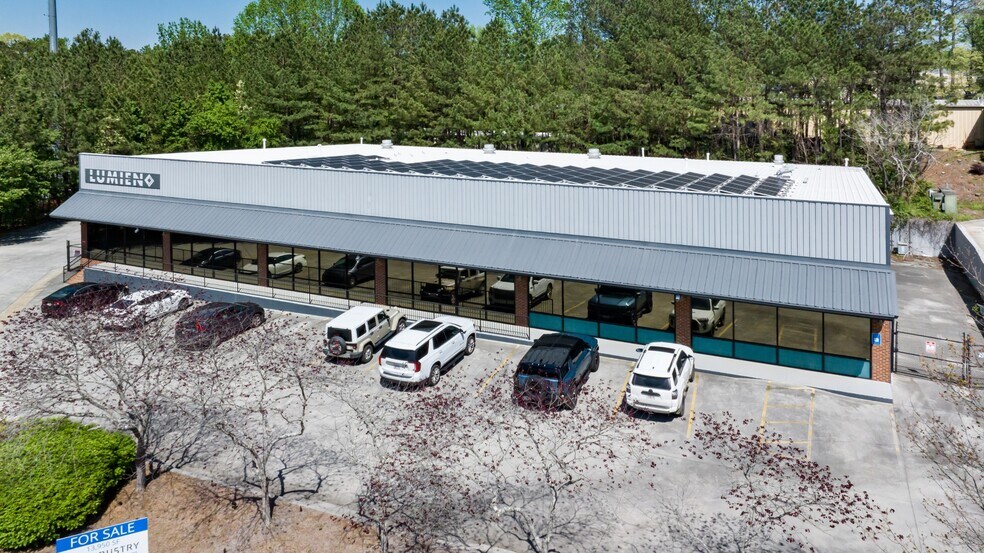 More Photos Of 3050 Matlock Dr, Kennesaw Light Manufacturing For Sale