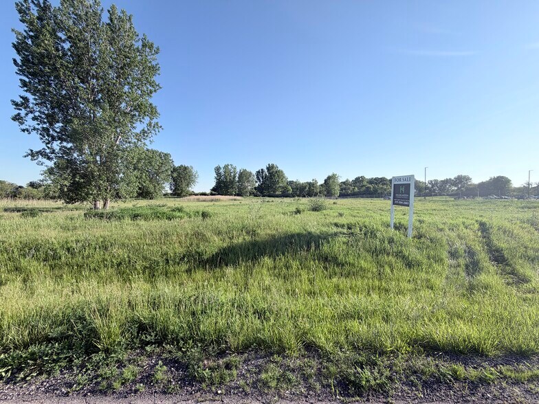More Photos Of 0 Bell Dr, Warsaw Land For Sale