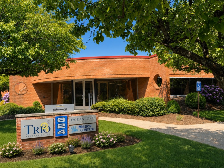 More Photos Of 624 Hebron Ave, Glastonbury Freestanding For Lease
