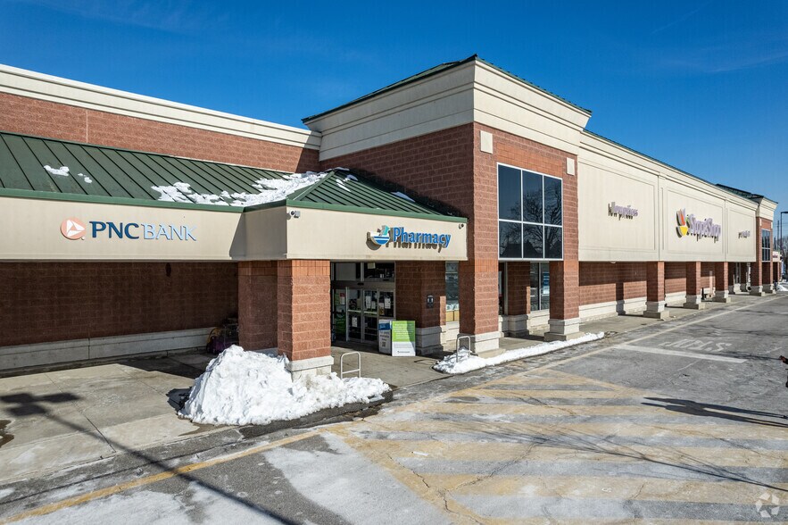 More Photos Of 425 Lewandowski St, Lyndhurst General Retail For Lease