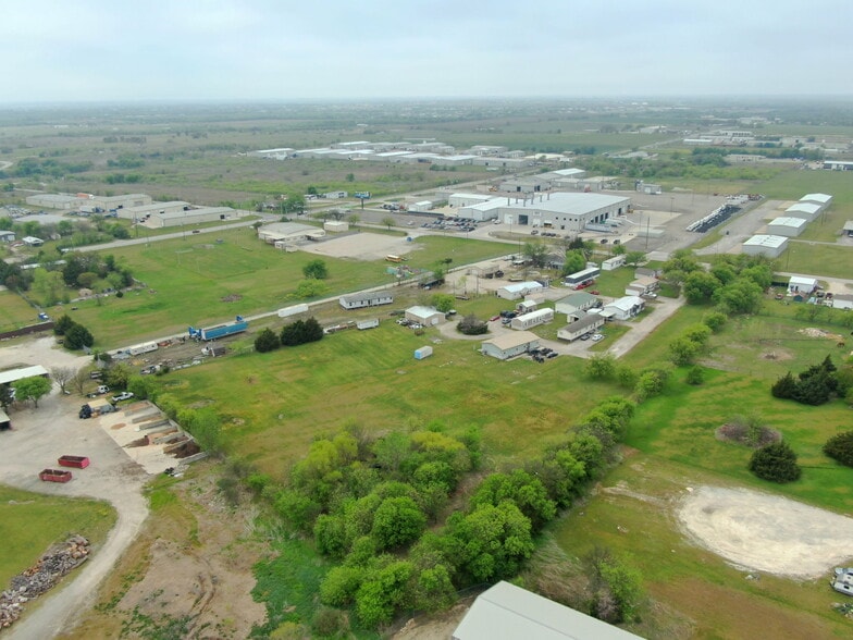 More Photos Of 4612 County Road 616, Alvarado Multifamily For Sale