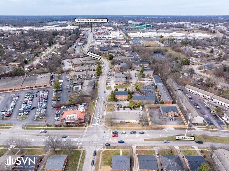 More Photos Of 3493 Lansdowne Dr, Lexington Office For Lease