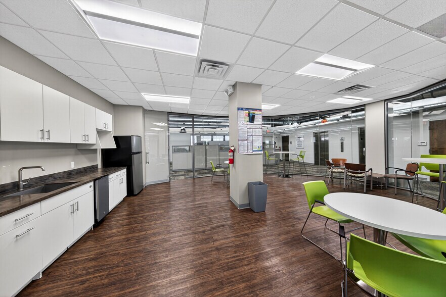 More Photos Of 2101 N Andrews Ave, Fort Lauderdale Office For Lease