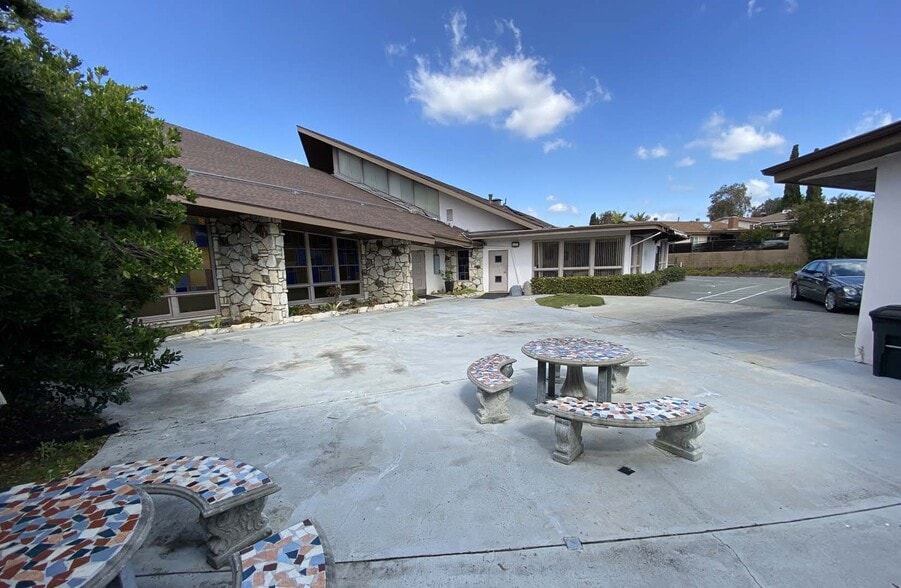 More Photos Of 3115 Altadena Ave, San Diego Religious Facility For Lease