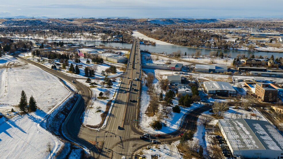 More Photos Of 301 10th Avenue, Great Falls Land For Sale