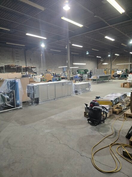 More Photos Of 85 Oak St, Norwood Warehouse For Sale