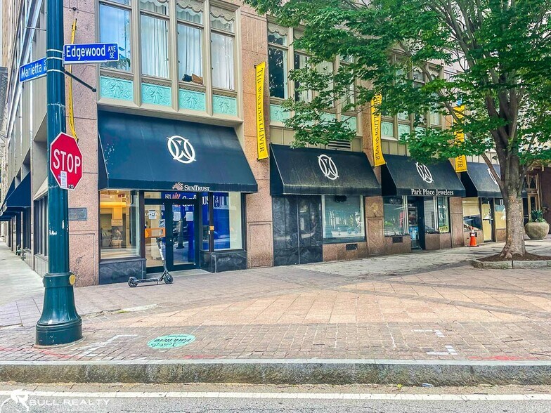 More Photos Of 32 NW Peachtree St, Atlanta Apartments For Sale