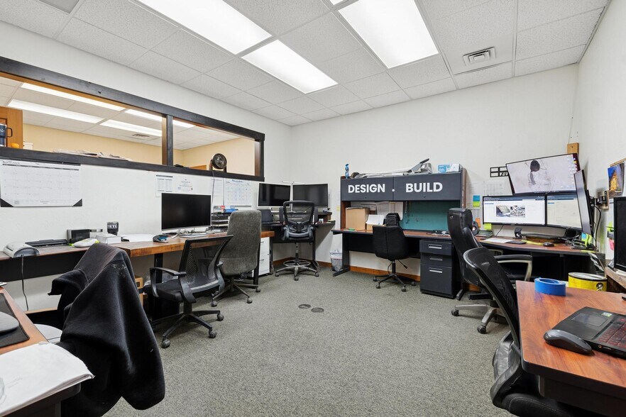 More Photos Of 201 United Dr, Kalispell Light Manufacturing For Lease