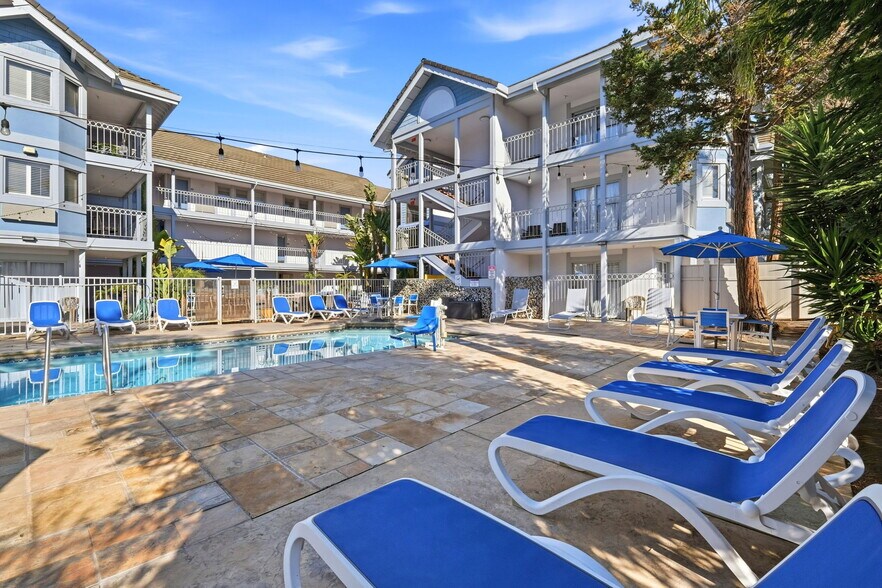 More Photos Of 600 Riverside Ave, Santa Cruz Hotel For Sale