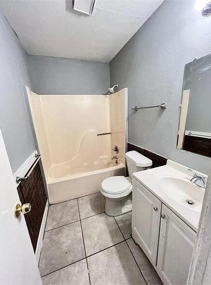 More Photos Of , Marion Multifamily For Sale