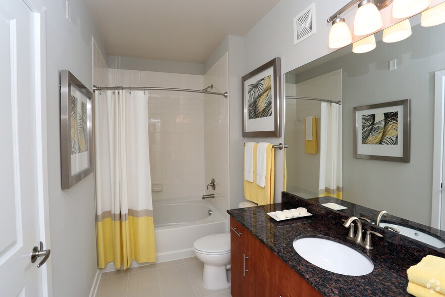 More Photos Of 101 N Wolfe St, Baltimore Apartments For Lease