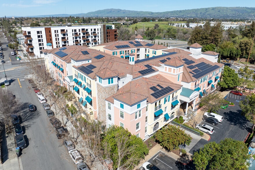 More Photos Of 570 Keyes St, San Jose Apartments For Lease