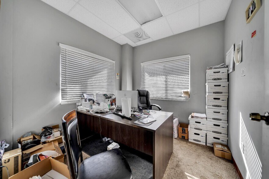 More Photos Of 4475 Farm Supply Dr, Ceres Warehouse For Sale