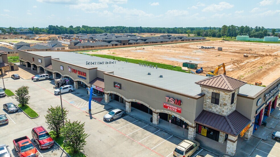 More Photos Of 1319 Cypress Creek Parkway, Houston Storefront For Lease