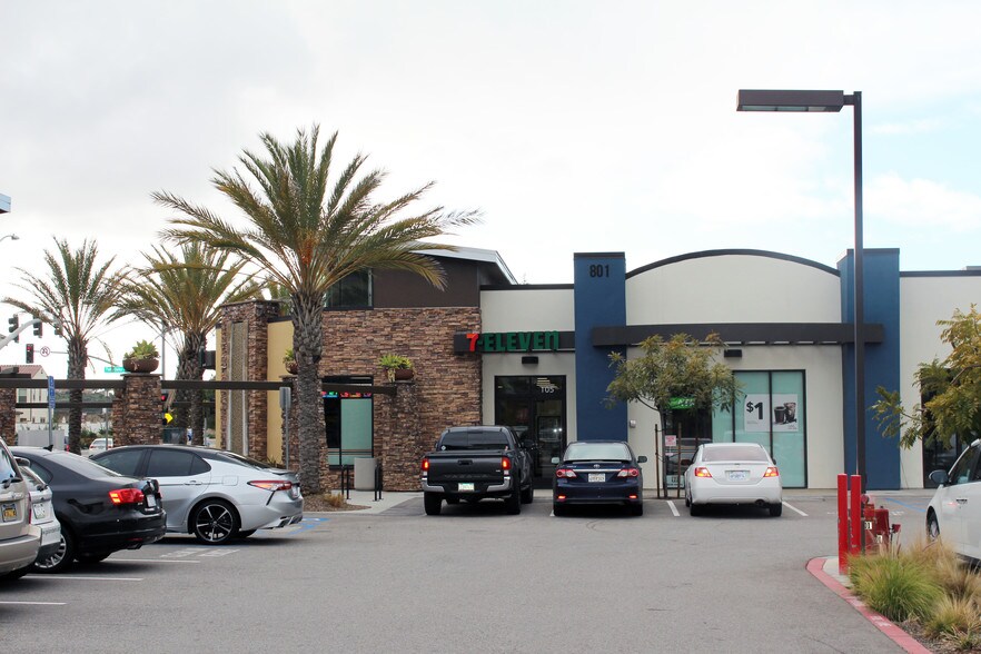 More Photos Of 801 S Twin Oaks Valley Rd, San Marcos Storefront Retail Residential For Lease