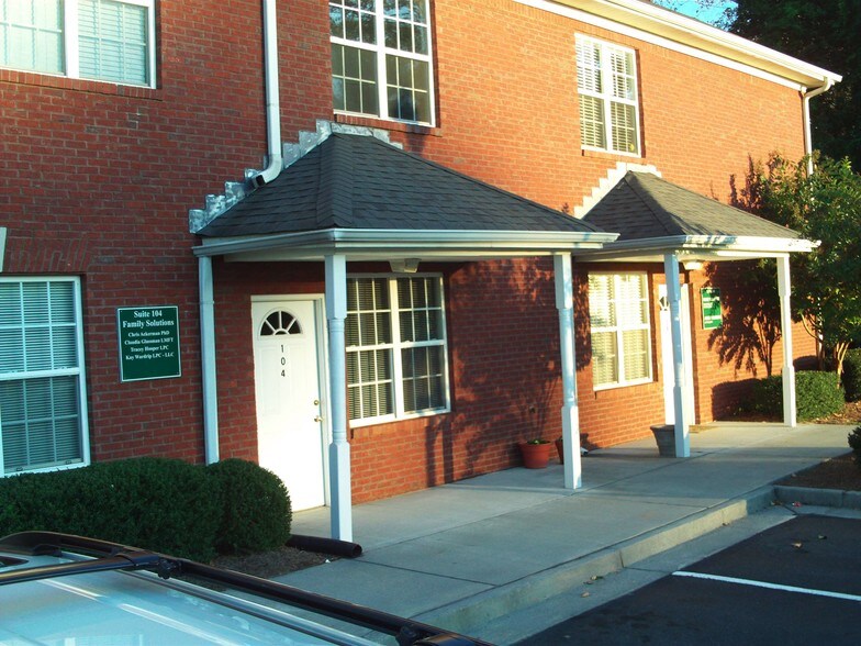 More Photos Of 113 Mountain Brook Dr, Canton Medical For Lease