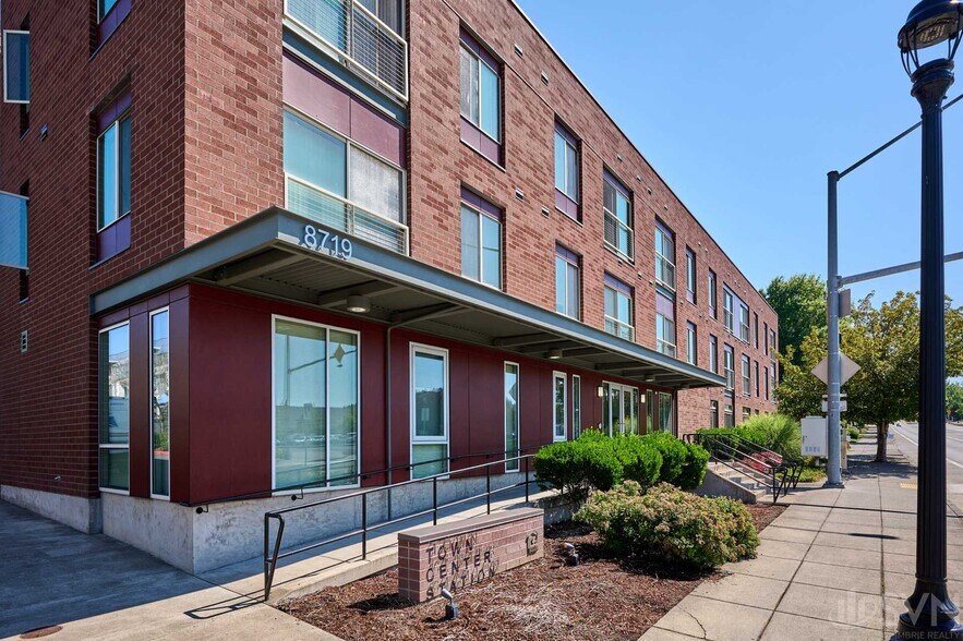 More Photos Of 8719 SE Monterey Ave, Happy Valley Apartments For Sale