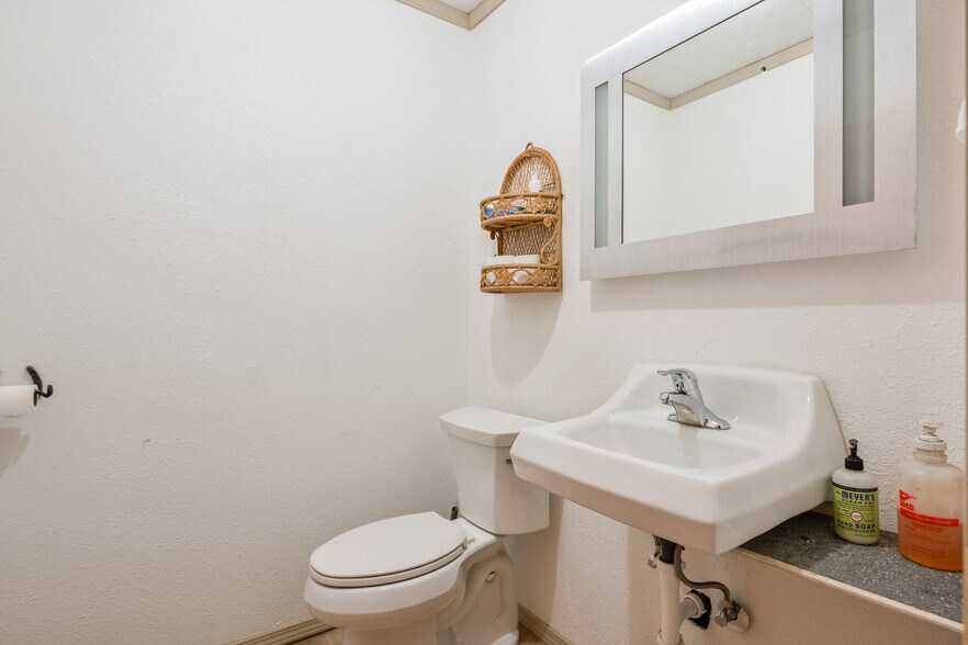 More Photos Of 220 Main St, Deer Lodge Storefront Retail Residential For Sale