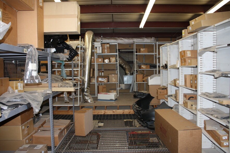 More Photos Of 3915 W Wall St, Midland Auto Dealership For Sale