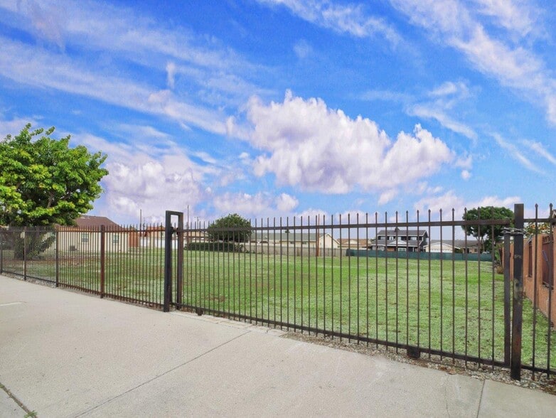 More Photos Of 22108 Avalon Blvd, Carson Land For Sale