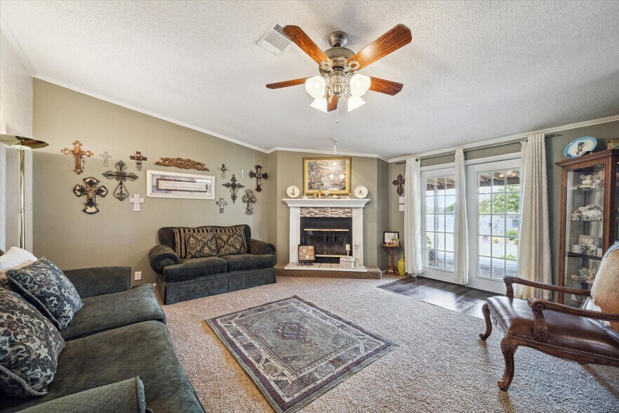 More Photos Of 18232 County Road 127, Pearland Lodge Meeting Hall For Sale