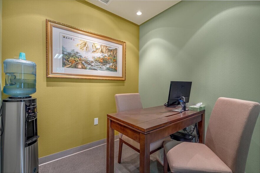 More Photos Of 2410 Dyer Ln, Fremont Medical For Lease