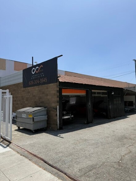 Primary Photo Of 2248 E Foothill Blvd, Pasadena Specialty For Lease