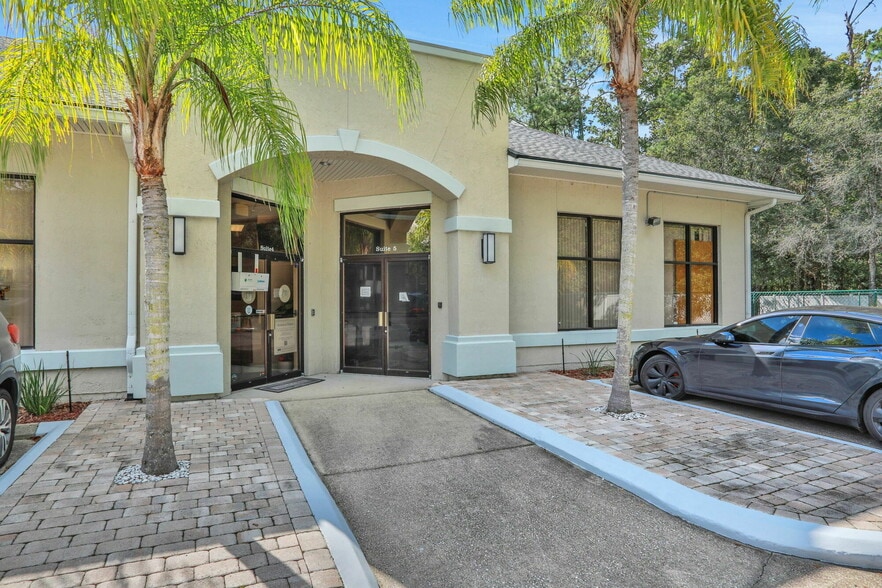 More Photos Of 12428 San Jose Blvd, Jacksonville Office For Sale