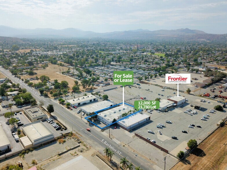 More Photos Of 445 E Menlo Ave, Hemet Warehouse For Lease