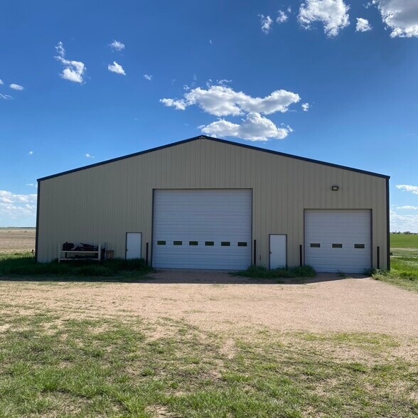 More Photos Of 73881 Avenue 357, Hayes Center Land For Sale