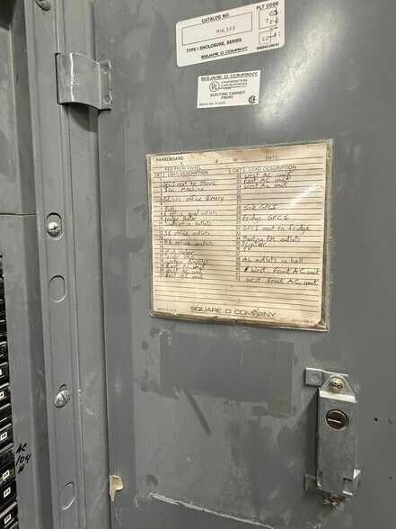 More Photos Of 2101 W Chesterfield Blvd, Springfield Office For Sale