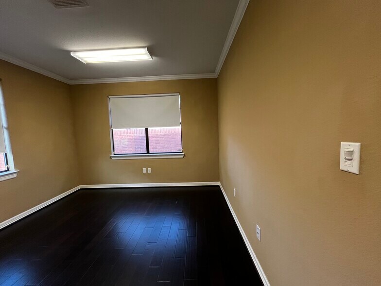 More Photos Of 4502 Riverstone Blvd, Missouri City Medical For Lease
