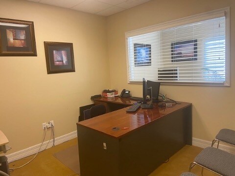 More Photos Of 425 W Colonial Dr, Orlando Office Residential For Lease