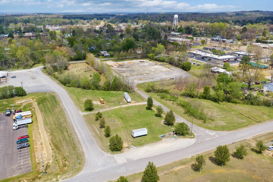 More Photos Of 0 9th Street, Parsons Land For Sale